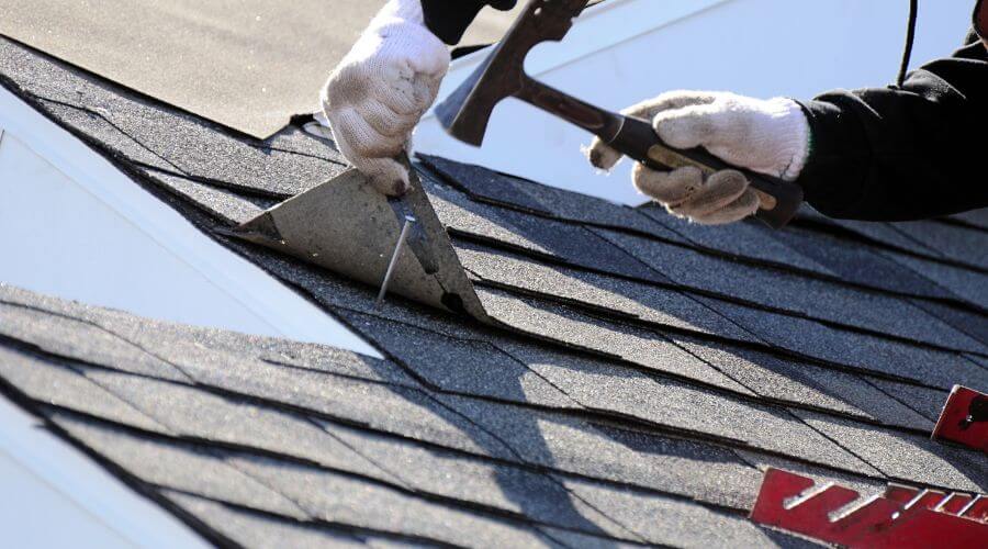 Professional gutter cleaning in Alpine, NJ